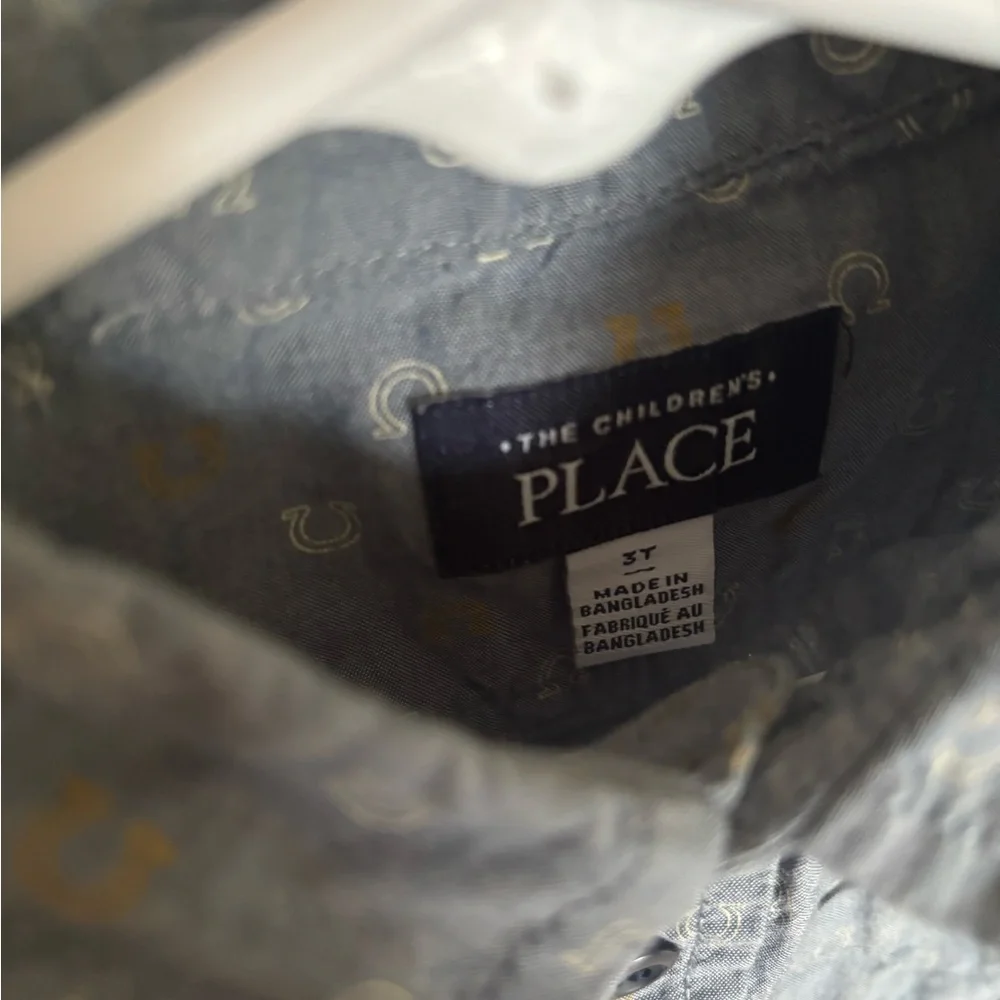 💙 5 for $25 💙 The Children's Place Gray Patterned Shirt